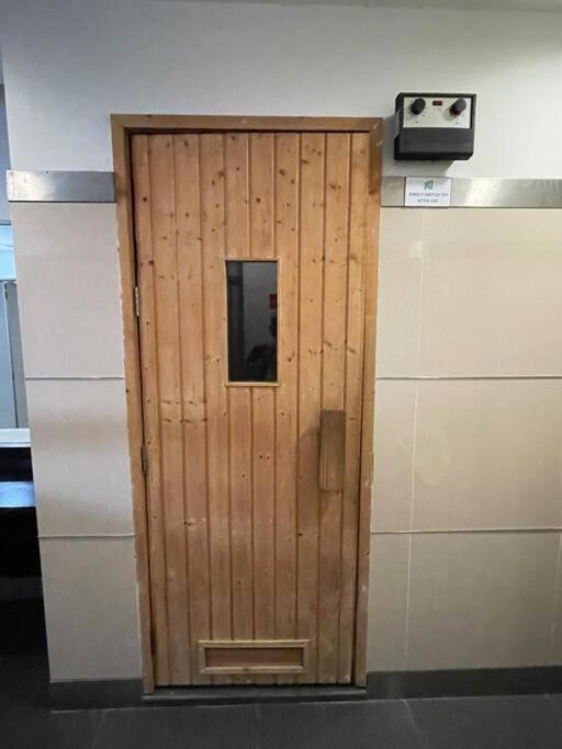 Binjai 8-new Cozy 1bedroom#7min Walk To Klcc#4pax Apartment Kuala Lumpur